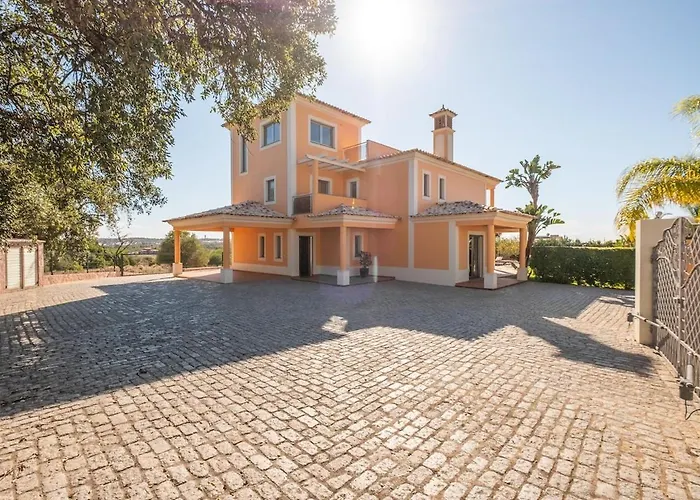 Simao Сasa de vacaciones Guia (Faro)